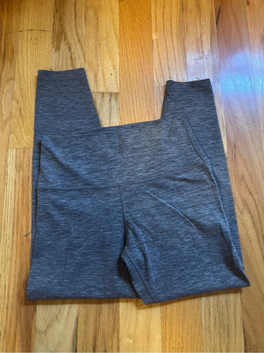 lululemon athletica Women’s Gray Heather Leggings 7/8 Length Size 8